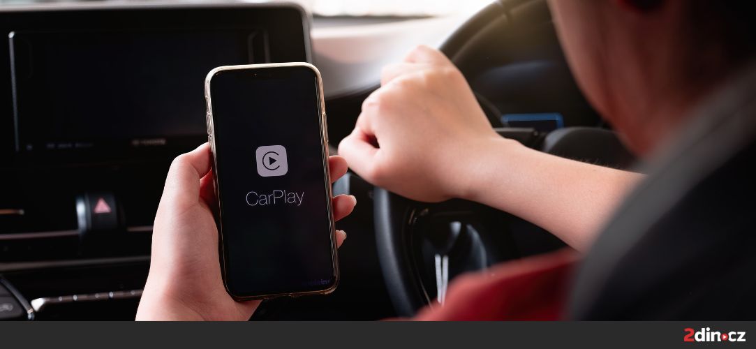Apple CarPlay a Android Auto ve vašem voze – jak zpřístupnit tyto funkce na autorádiu
